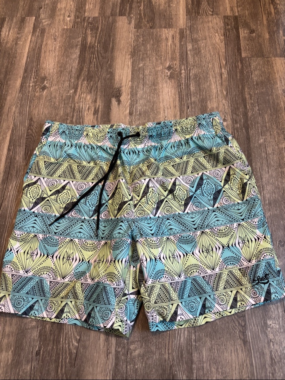 Lost Men's Teal, Light Green & Black Geometric Swim Trunks